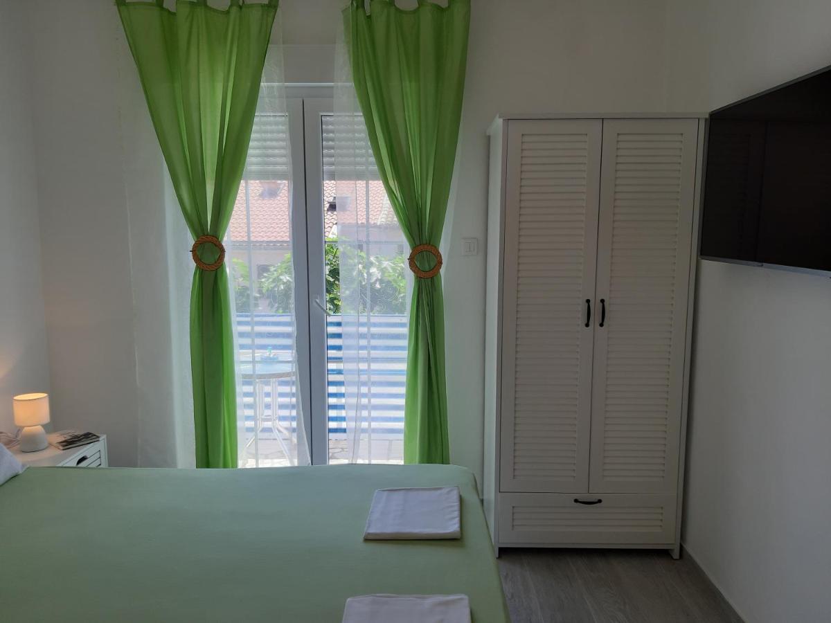Apartment Crikvenica Car Bagian luar foto