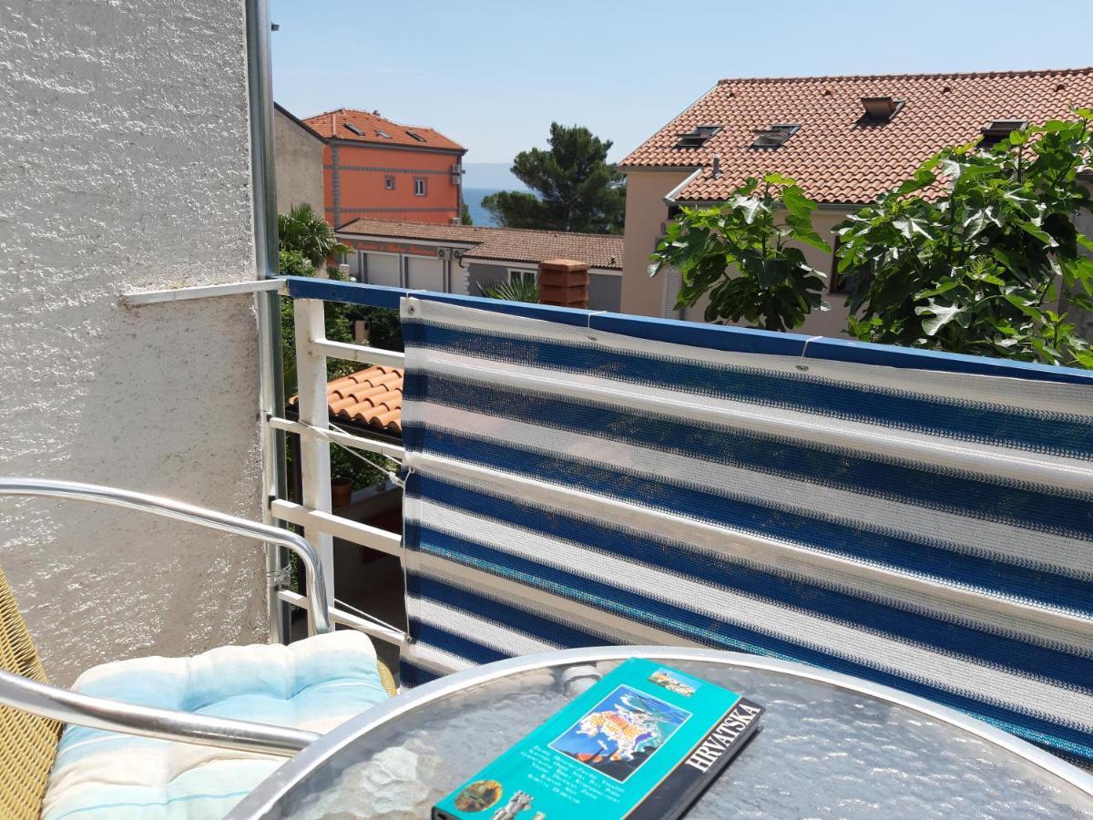 Apartment Crikvenica Car Bagian luar foto