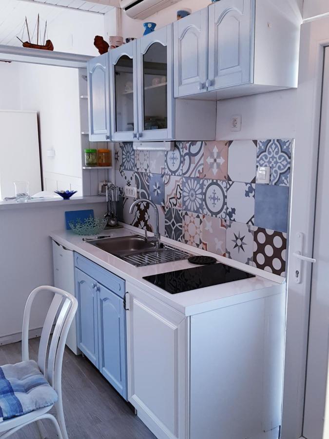 Apartment Crikvenica Car Bagian luar foto